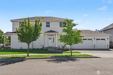 7651 Deschutes Heights Ct SE #67, Tumwater, WA 98501