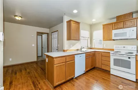 2905 11th St #C & D, Everett, WA 98201 photo 10