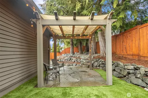Exterior - 15407 14th Dr SE, Mill Creek, WA 98012 photo 5 of 6