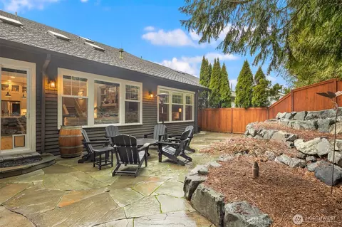 Exterior - 15407 14th Dr SE, Mill Creek, WA 98012 photo 2 of 6