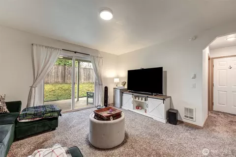 Other - 7910 E Glen Dr, Everett, WA 98203 photo 5 of 8