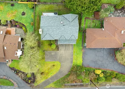 View/Area - 7910 E Glen Dr, Everett, WA 98203 photo 4 of 6