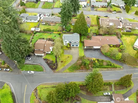 View/Area - 7910 E Glen Dr, Everett, WA 98203 photo 3 of 6
