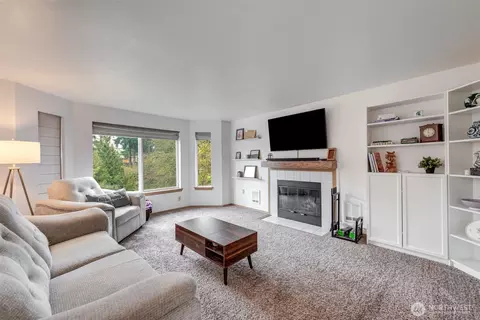 Other - 7910 E Glen Dr, Everett, WA 98203 photo 2 of 8