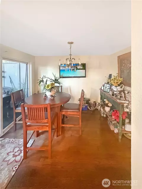 Dining - 17303 Spanaway Loop S #49, Spanaway, WA 98387 photo 1 of 1