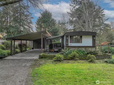 5519 Pattison Lake Dr SE, Lacey, WA 98513
