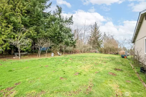 Exterior - 21619 185th St E, Orting, WA 98360 photo 1 of 8
