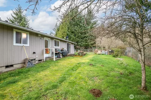 Exterior - 21619 185th St E, Orting, WA 98360 photo 6 of 8