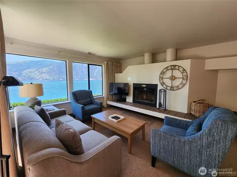 1 Nekquelekin 458-d, Manson, WA 98831