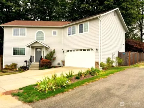 249 E Haller Ave, Arlington, WA 98223