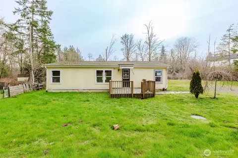 8740 SE Yeshua Ln, Port Orchard, WA 98367