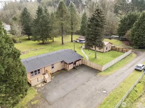 42113 NW 36th Ave, Woodland, WA 98674
