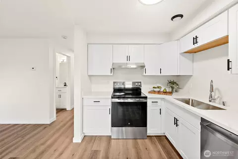 3939 10th St SE #H5, Puyallup, WA 98374