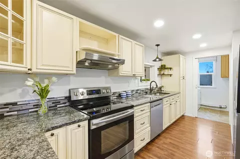 Kitchen - 1809 21st St, Everett, WA 98201 photo 1 of 1