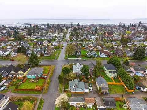 View/Area - 1809 21st St, Everett, WA 98201 photo 3 of 4