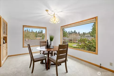 Dining - 411 Crown Dr, Everett, WA 98203 photo 1 of 2