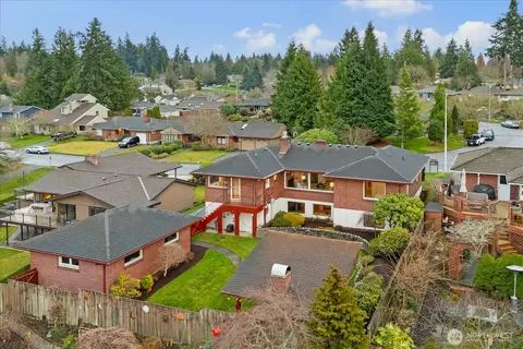 View/Area - 411 Crown Dr, Everett, WA 98203 photo 5 of 10