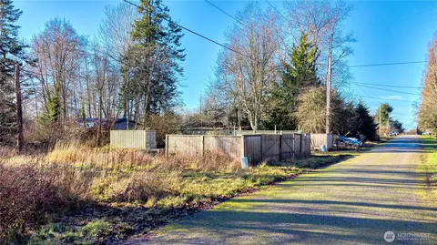 1427 Peltier Dr, Point Roberts, WA 98281
