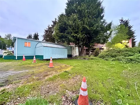 2424 S 260th St #45, Kent, WA 98032