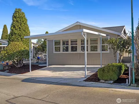 23825 15th Ave SE #101, Bothell, WA 98021