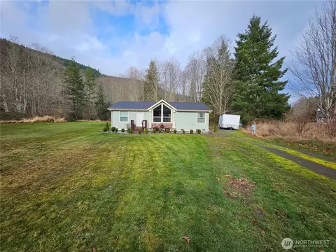 30 Foothill Dr, Quilcene, WA 98376