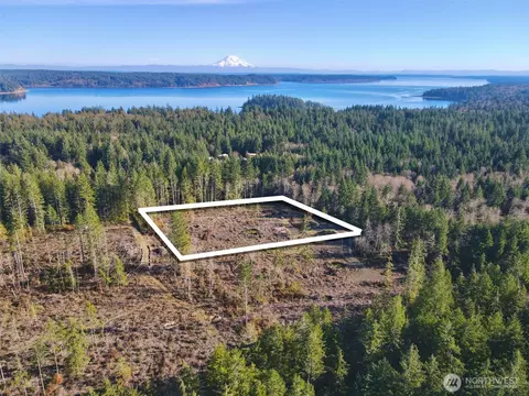 250 E Solbakk Veien Rd, Shelton, WA 98584