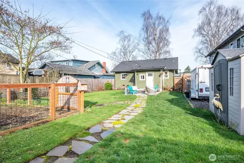 Exterior - 2829 Hemlock St, Longview, WA 98632 photo 6 of 8