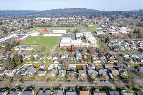 View/Area - 2829 Hemlock St, Longview, WA 98632 photo 5 of 7