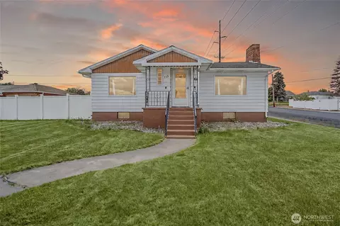 113 E 6th St, Lind, WA 99341