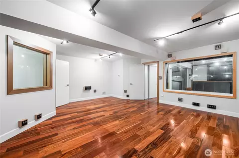 1424 N 53rd St, Seattle, WA 98103 photo 31