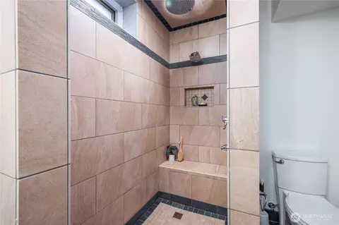 1424 N 53rd St, Seattle, WA 98103 photo 34