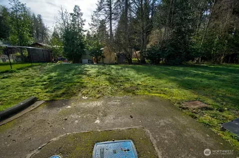1707 Fir St NE, Olympia, WA 98506
