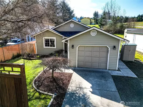 1833 W 12th St, Port Angeles, WA 98363