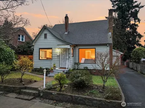 611 E 29th St, Vancouver, WA 98663