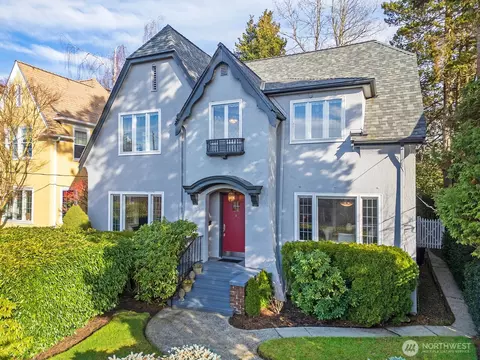 1812 10th Ave E, Seattle, WA 98102