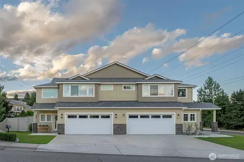 1804 Mulberry Ln, Wenatchee, WA 98801