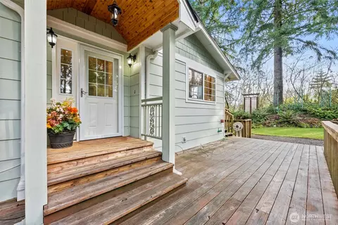 12430 Champion Dr SW, Olympia, WA 98512