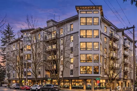 5001 California Ave SW #202, Seattle, WA 98136