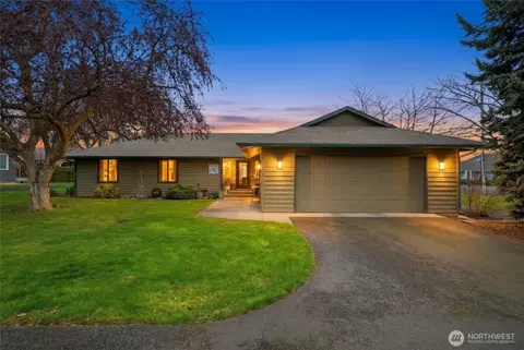 1390 Highland Rd, Walla Walla, WA 99362