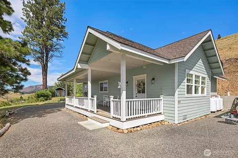 2080 Bettas Rd, Cle Elum, WA 98922