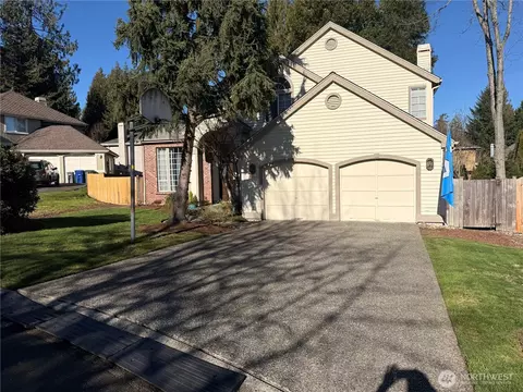 2011 235th St NE, Sammamish, WA 98074