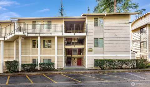 3104 Bill Mcdonald Pkwy #D202, Bellingham, WA 98225