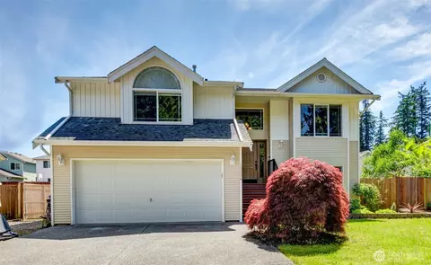 Exterior - 13004 25th Ave SE, Everett, WA 98208 photo 2 of 15