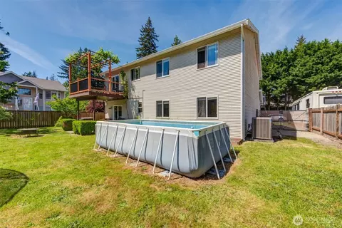 Exterior - 13004 25th Ave SE, Everett, WA 98208 photo 8 of 15
