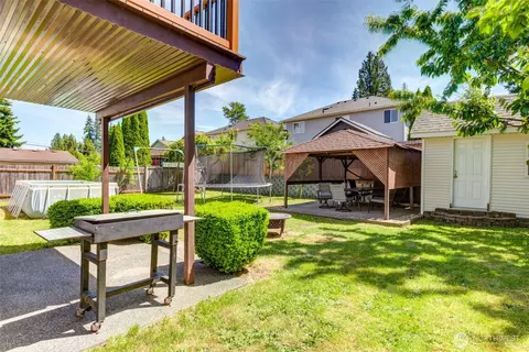 Exterior - 13004 25th Ave SE, Everett, WA 98208 photo 9 of 15
