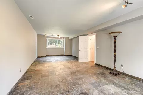 Living - 13004 25th Ave SE, Everett, WA 98208 photo 5 of 5