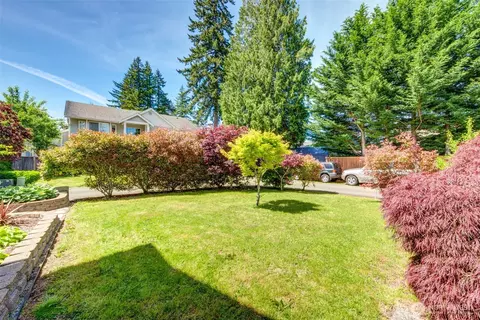 Exterior - 13004 25th Ave SE, Everett, WA 98208 photo 4 of 15