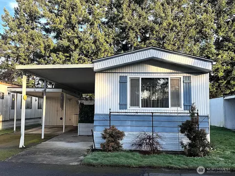 2210 Old Highway 99 South Rd #31, Mount Vernon, WA 98273