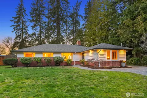 22210 96th Ave W, Edmonds, WA 98020