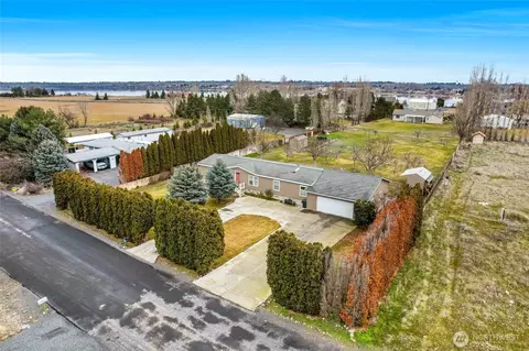3431 Firouzi Dr NE, Moses Lake, WA 98837